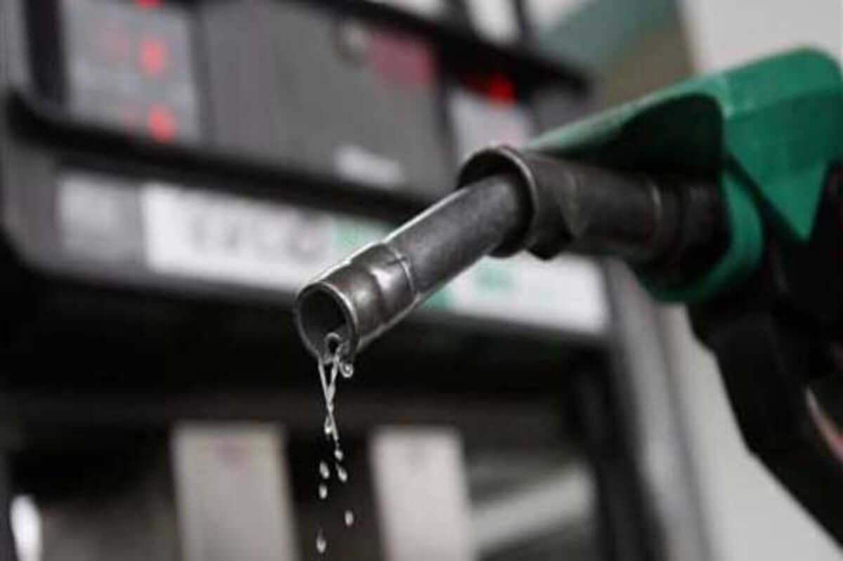 fg-pppra-reduces-petrol-pump-price-to-n121-50